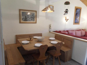Appartement skis aux pieds avec balcon - FR-1-181-2035